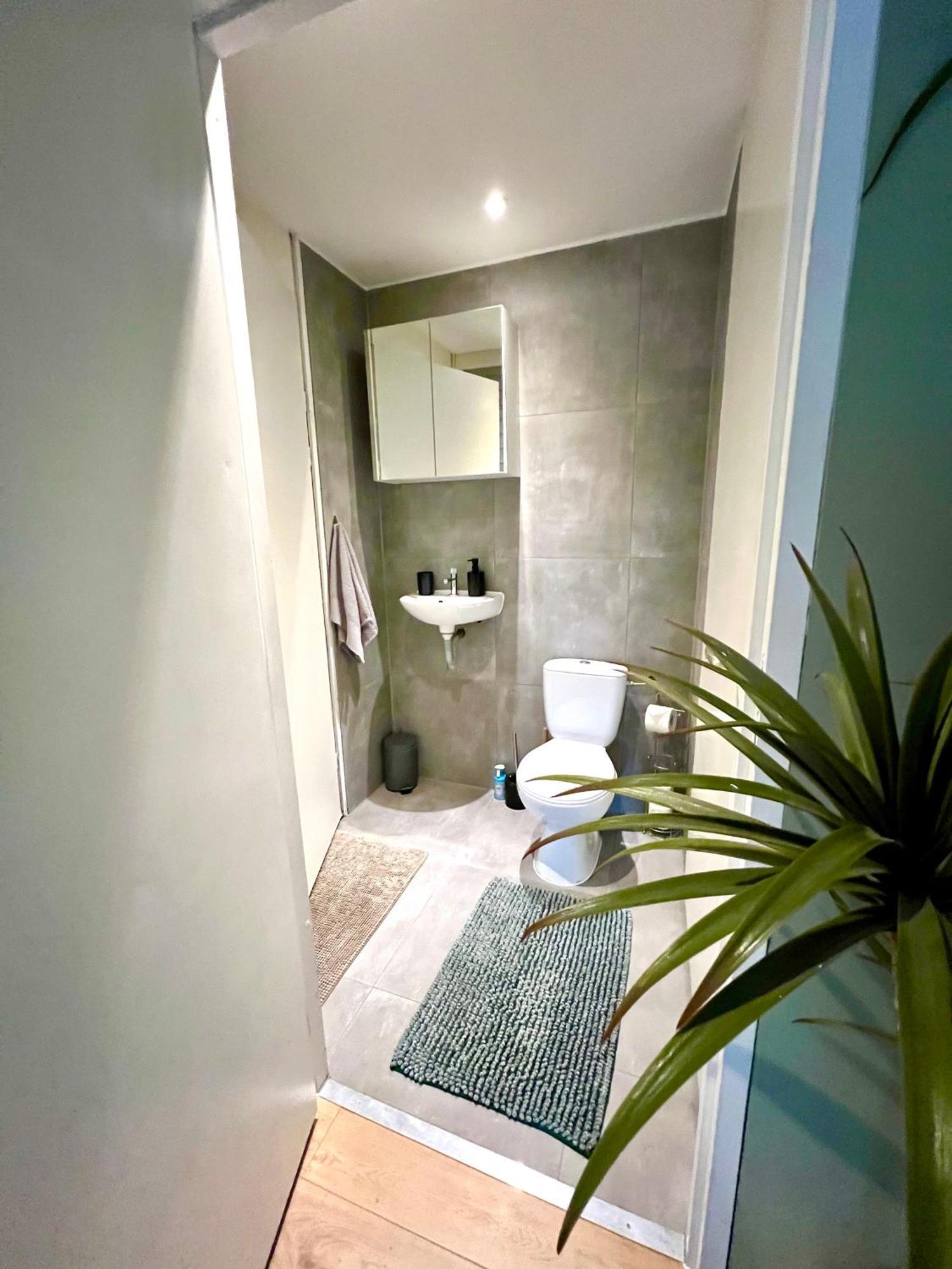Jungle Style Lodge With Jacuzzi ,Sauna And Garden Near Amsterdam Vijfhuizen Екстер'єр фото